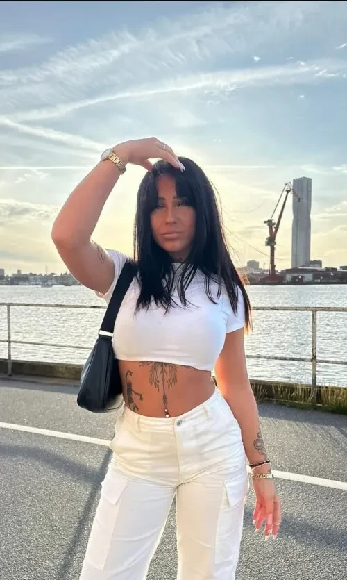 gabbybroman