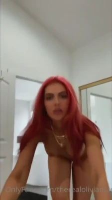 olivia_berzinc - I'm just in love with big booty bitches