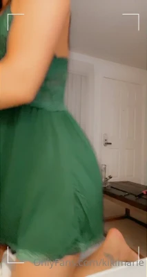 mikkimarie - Ripped my fishnet leggings so I can ride and beg for your cum 🙈💦