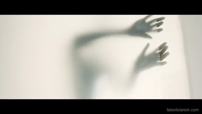 lola_noir - What's that? You think I'm fully clothed?