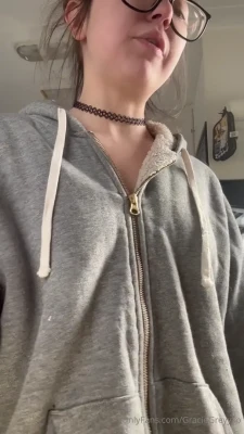 graciegreyyxo