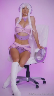 rachelcook - Forgot to share pics near the incredibly beautiful Sakura 🌸💖💖
