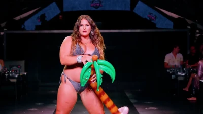 maddieolson - f-machine destroys my throat in the best way possible 🥰🍆