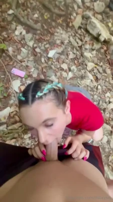 tsissyy - Lick and Sniff