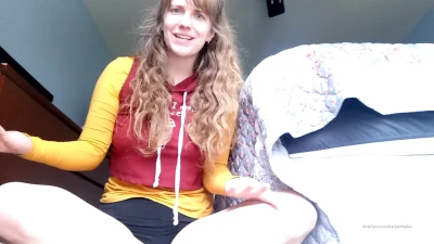 harperthefox - THROWBACK... on my back - legs up in the air 🤩