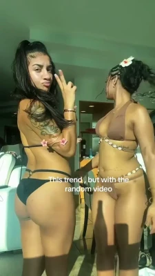iamzara999 - Little Slow-Mo shot 😘 These girls are so big and heavy 🥵