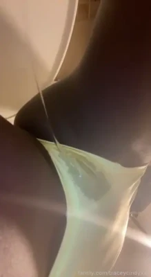 tastytracey18 - do you like this pose?😏😏
