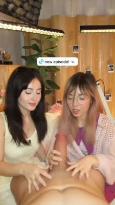 pokimane - Booty gif! part 1