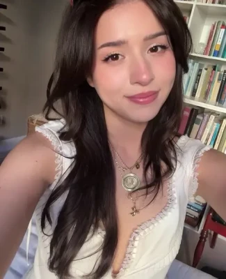 pokimane - I love shadows! part 1