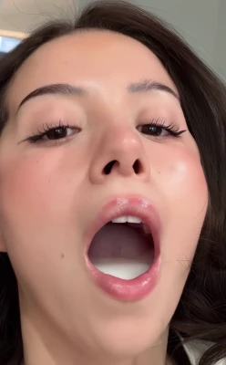 pokimane - chainsmoking & coughing in the morning, starting in a dressing
