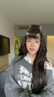pokimane - Daddy started a new job today.. his orientation is virtual via zoom part 1