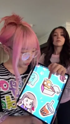 pokimane - Hey cowboy 🤠 whatchu doing to me?