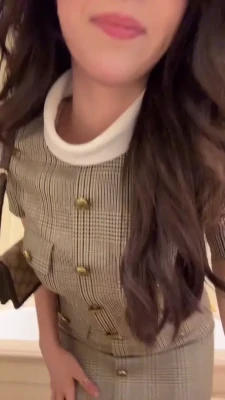pokimane - uh hi 🙈 message me rn