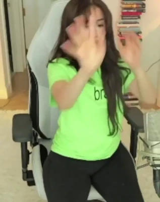 pokimane - I need some spanks!