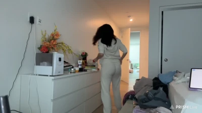 pokimane - Is this a POV?