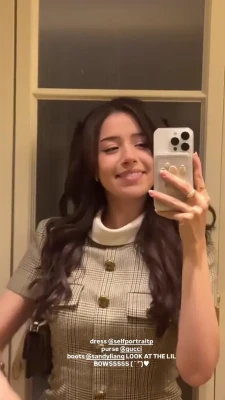 pokimane - Who wants to film me in a hotel room doing this? 🔥