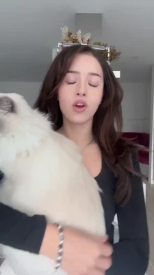 pokimane - I shot so so many awesome things in the past few days since I’m part 1