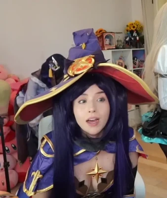pokimane - If 6 people like this post before my naughty babygirl manages to roll