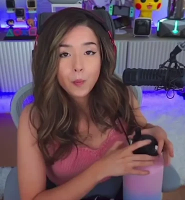 pokimane - 💸¡¡EN OFERTA!!💸  Mi Amo @elcastigadorx no me deja que le