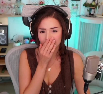 pokimane - Smelly socks are the best socks! 🦶🏻🧦🤫