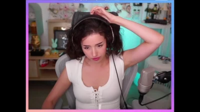 pokimane - Sweetest dreams 🥰