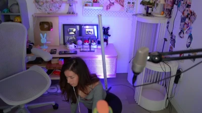 pokimane - Hrm. Part III of chat and tug. To port or not to post? That is the