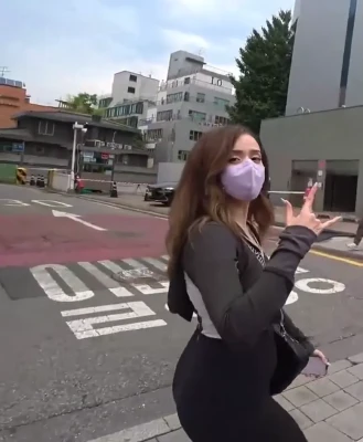 pokimane - New video preview :) full length just went to DMs