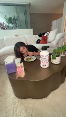 pokimane - Are you feeling peachy?