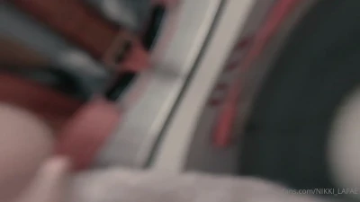 nikkilafaefree - Psst, Raven wants to show you something