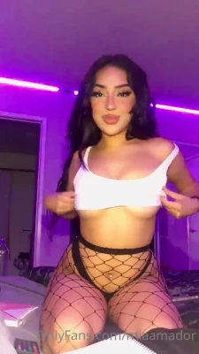 neiima - Front or back?