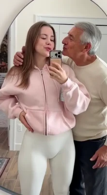 pineapplebrat - Do you want me to play with this pretty pussy until I cum for you