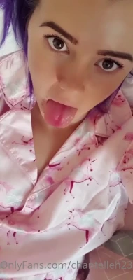 chantelleh2233 - When it slides in past the second ring 🤤   Tip $10 for this video