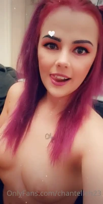 chantelleh2233 - I celebrate my birthday - you can help me to order a cocktail today