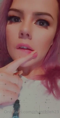 chantelleh2233 - These are the week-old socks I took off. 😉🤪