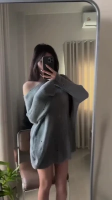 myrinsiyaa - Elevator fun  Also pls no judgement on my outfit hahaha this is my
