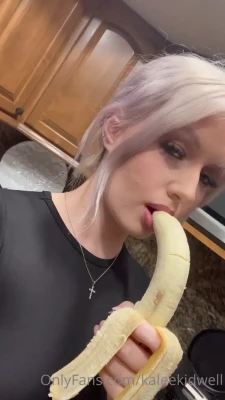kayleekill - Shiny mesh catsuits on My body are sinfully irresistible. Stroke as