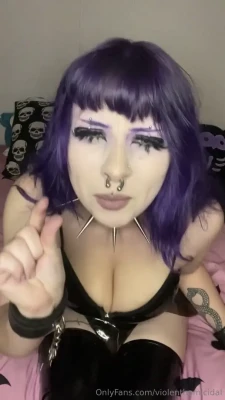 violenthomicidal - Soaking away my trouble 😈