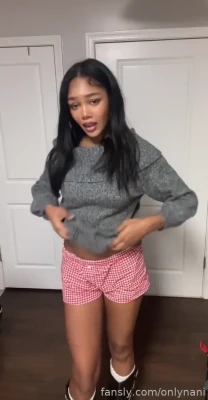 blazezamora - Pregnant or fat chocolate pussy? 😜