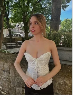 serenaskybourne