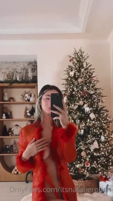 natalieroush - Got some head in the red room  this is just a taste for y all