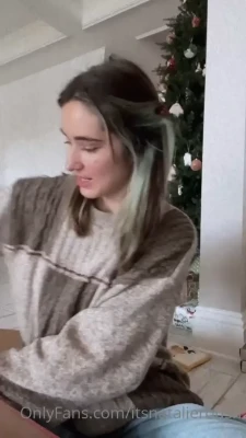 natalieroush - There's a little surprise if you look closely 😋