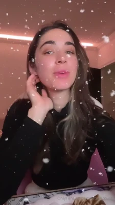 natalieroush - Yes daddy? Do you like my new crop top? It's extra short!