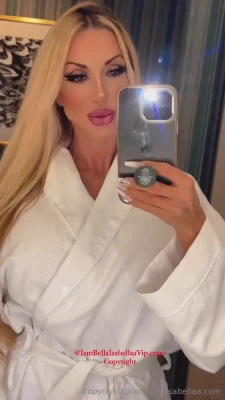 iambellaisabellaavip - message me if ur up rn