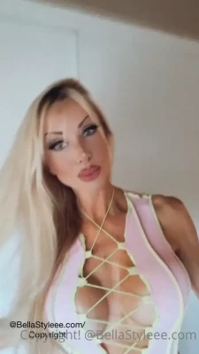 iambellaisabellaavip - Letting them do whatever they want to my tits and holes! 😻 I just