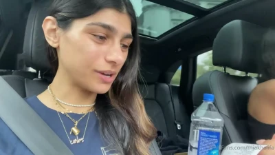 miakhalifa - Pulling my panties to the side for you    Full photoset on 