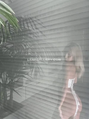 prettybitchmia - Slow and deep