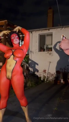stefaniaferrario - En cuatro me pongo 😈