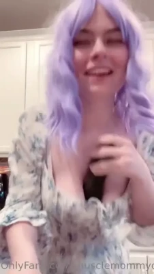 linneas_feet - Rip my clothes off & lick me all over 😈