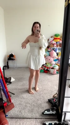 linneas_feet - Can everybody who made a custom order with me send me a message?