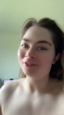 linneas_feet - Hi! I hope everyone had a good day 💗 Since it was super nice today